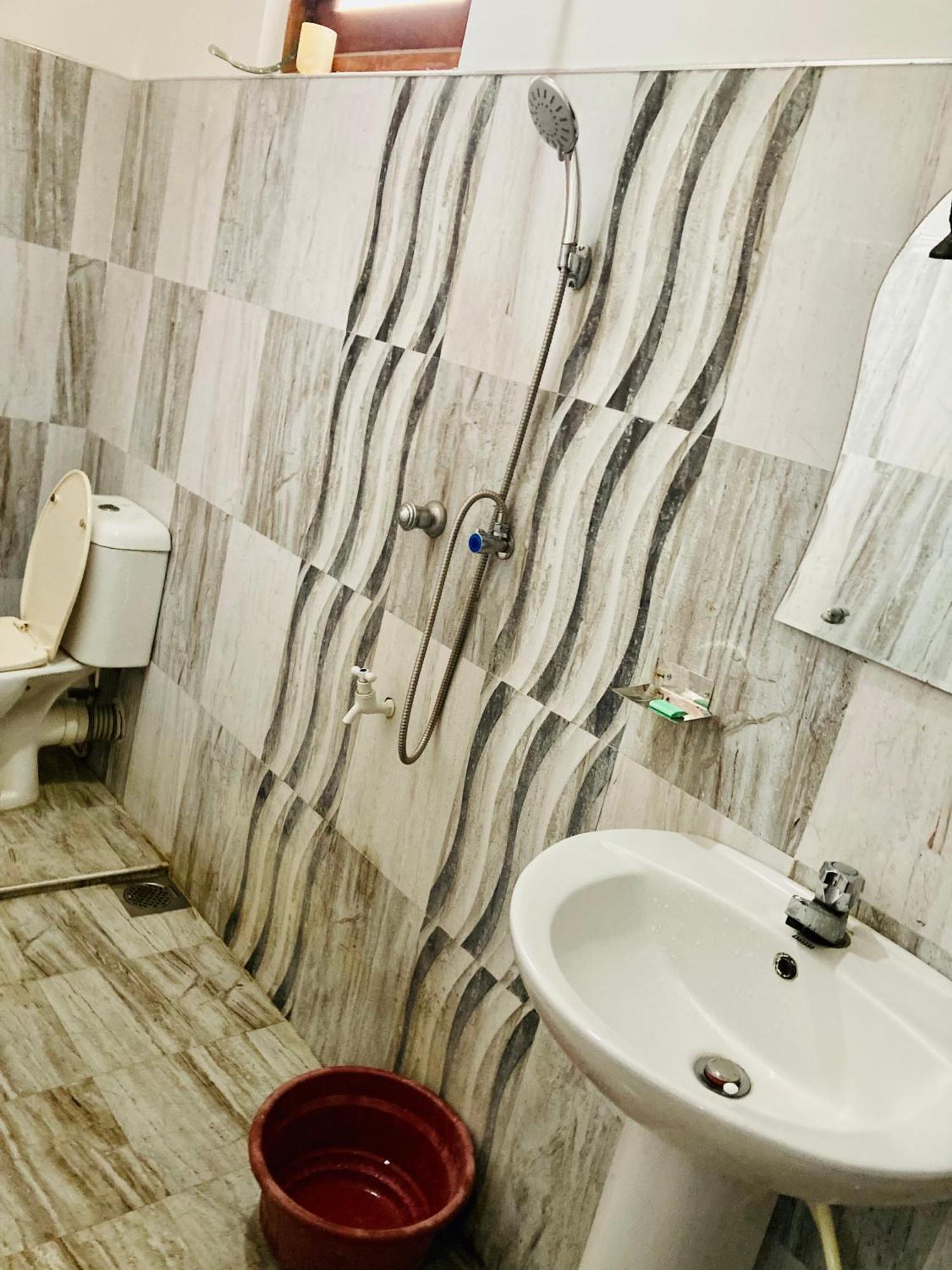 Ameena Homestay Тангале Екстериор снимка