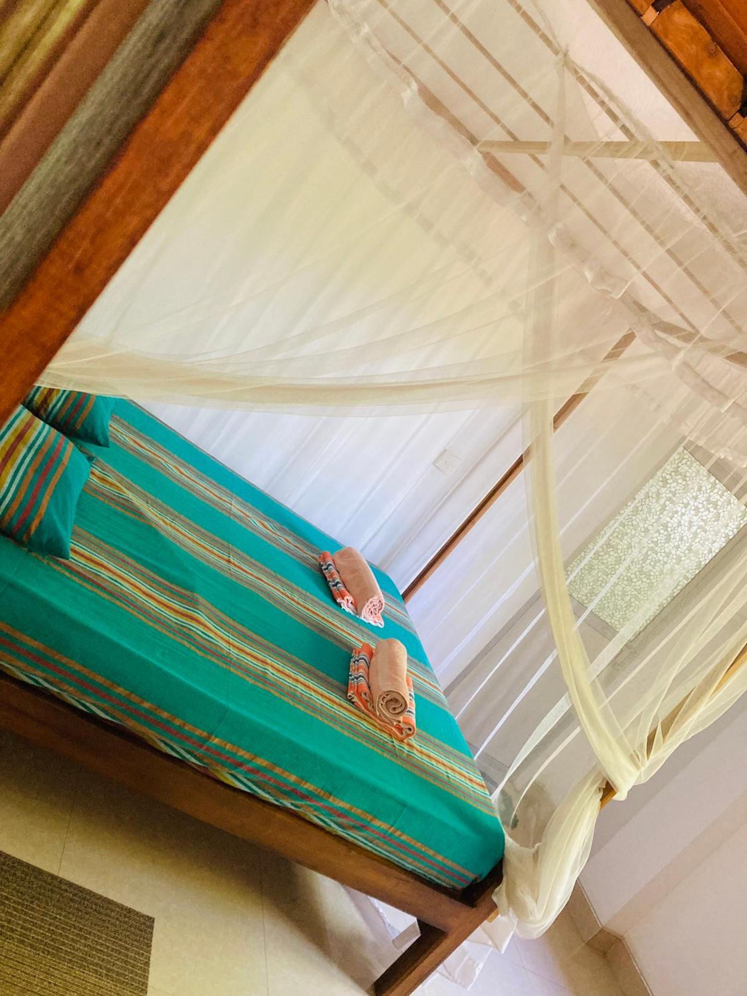Ameena Homestay Тангале Екстериор снимка