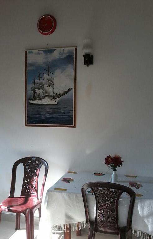 Ameena Homestay Тангале Екстериор снимка